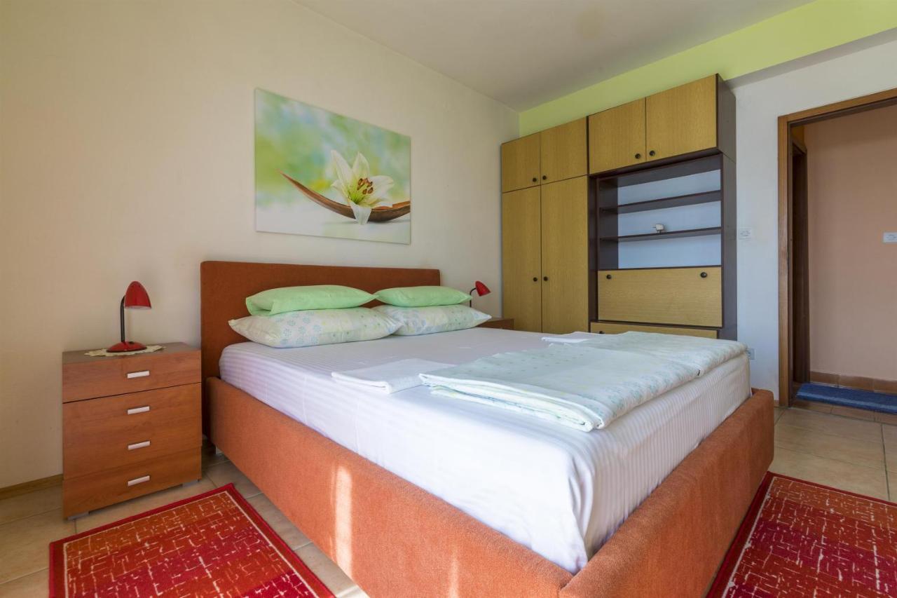 Apartments Dragica Dramalj Extérieur photo