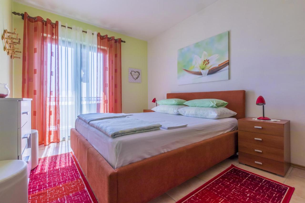 Apartments Dragica Dramalj Extérieur photo